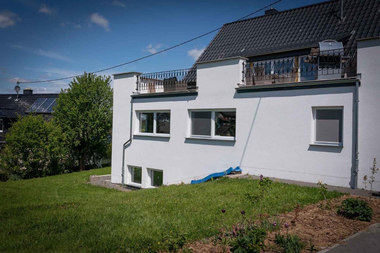 Altes Forsthaus - Ferienwohnung Im Obergeschoss Ormont Extérieur photo